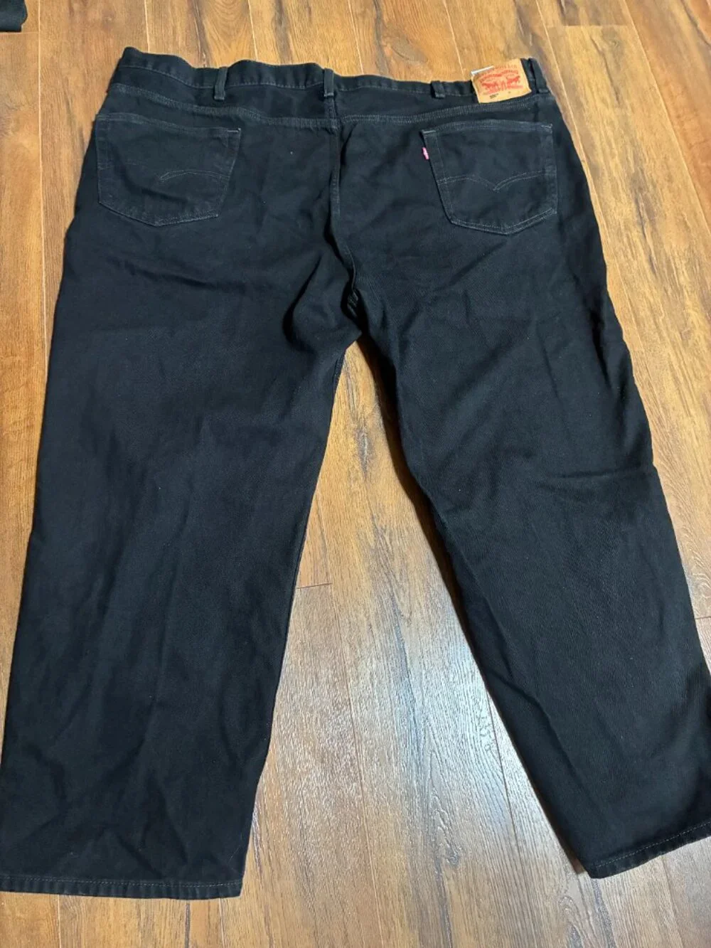 Mens Levis 550 relaxed fit 100% cotton jeans Big & Tall size 53X29 Casual Denim.